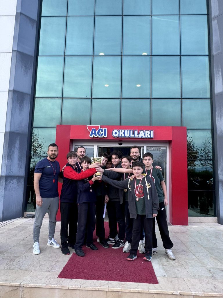 Yıldız Erkekler Futsal Turnuvası Başarısı